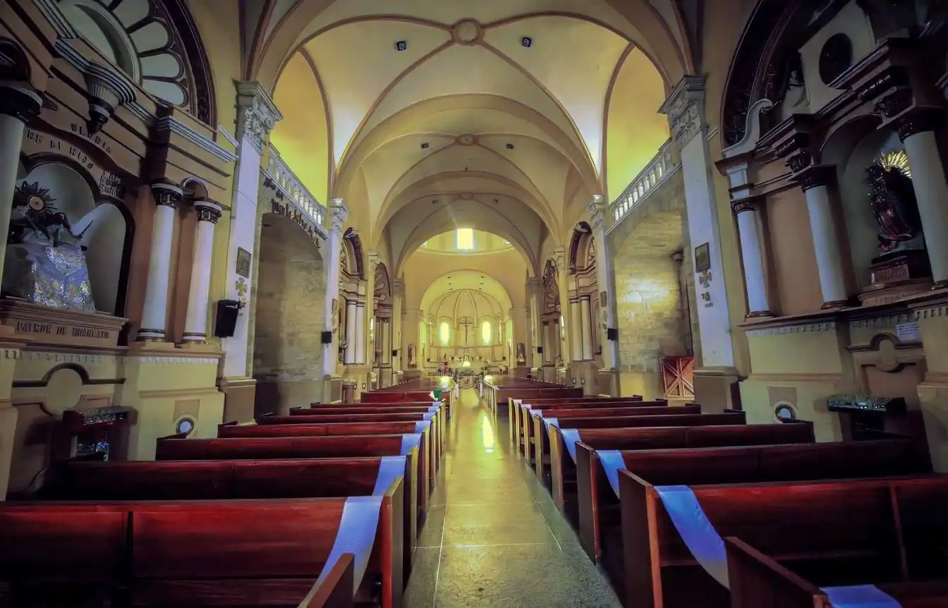 Interior de la Catedral de Huancayo