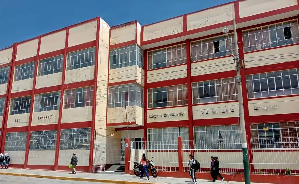 Colegio Nuestra Señora del Rosario de Huancayo