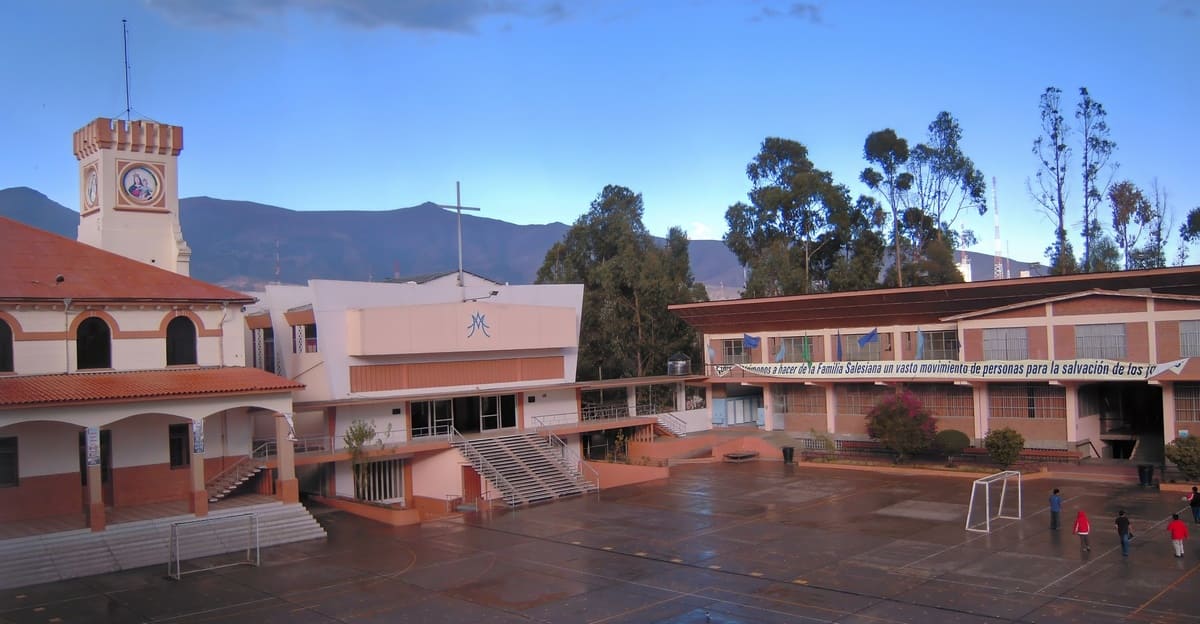Colegio Salesiano Santa Rosa de Huancayo